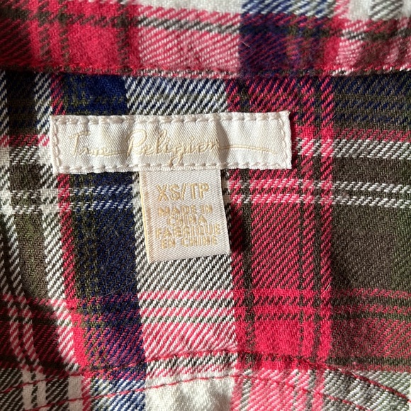 Plaid true religion XS zip up shirt - Picture 2 of 6